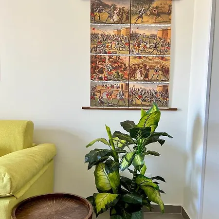 Orlando_a Center Sicilian Treat Apartment Palermo